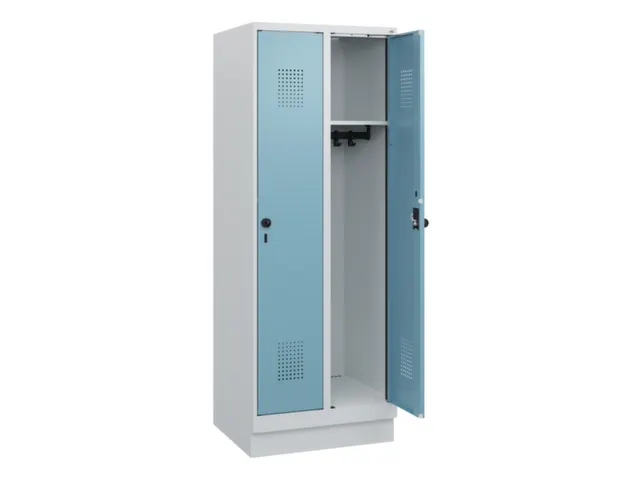 schoollocker,HxBxD 1630x600x500mm,2vak,vak B 300mm,draaigrendel,sokkel