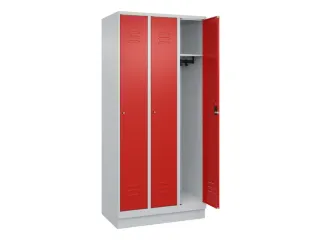 locker,HxBxD 1950x900x500mm,3vak,vak B 300mm,cil.-slot,sokkel - 2