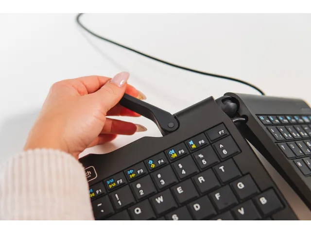 Goldtouch Travel Go2 Wired Split Toetsenbord Opvouwbaar QWERTY