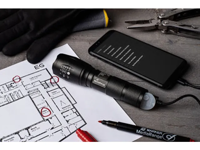 Mediarange LED zaklamp met powerbank 1.800mAh Zwart