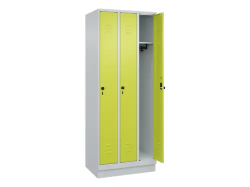locker,HxBxD 1950x750x500mm,3vak,vak B 250mm,draaigrendel,sokkel