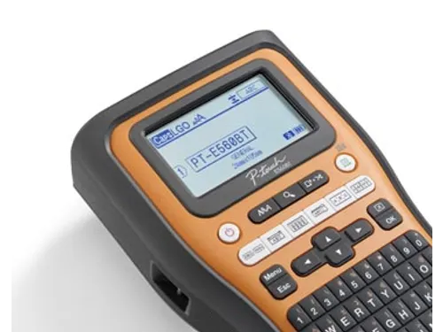 Brother Beletteringsysteem PT-E560BTVP AZERTY met draagkoffer