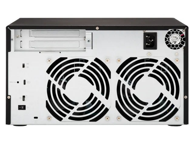 8x 2.5 inch/3.5 inch SATA, 1x USB 3.2 Gen 2 Type-C, 250 W PSU, 100-240