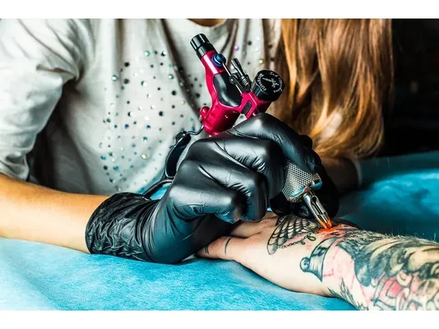 Gant nitrile non poudré Taille L noir 100 pièces