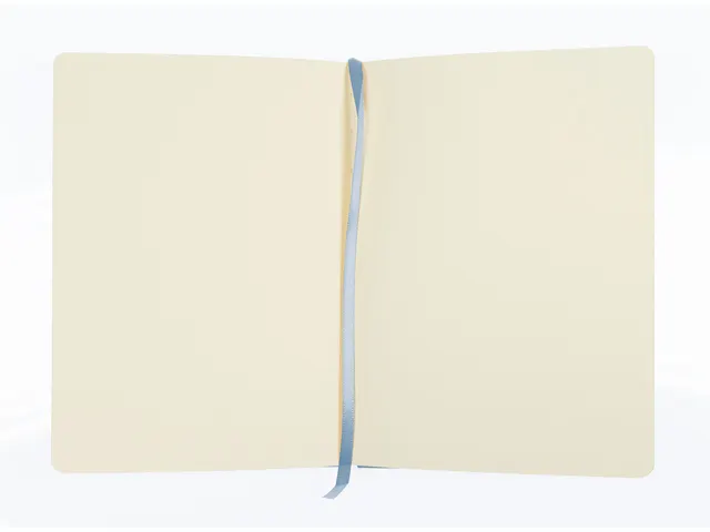 Schetsboek Kangaro A5 sky blue PU HC 80 vel 140gr roomwit met elastiek