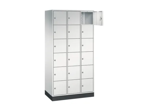 lockerkast,RAL 7035,HxBxD 1950x920x500mm,3x6vakken,cil.-slot,sokkel