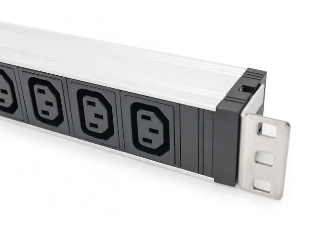 Stekkerdoos Met Aluminium Profiel, 9-voudig, IEC C14 ingang 10 A-zeker