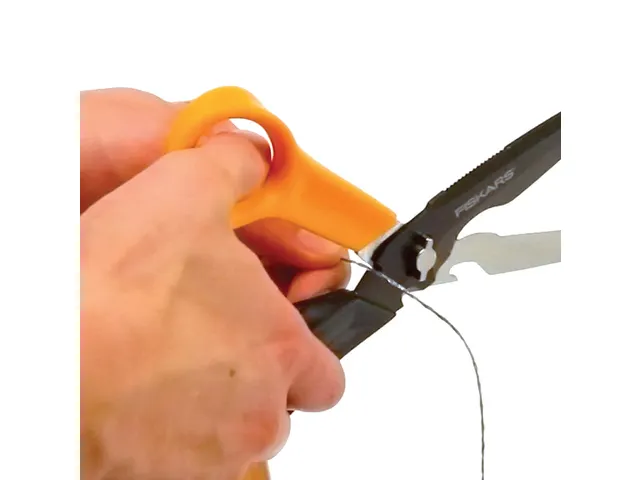 Schaar Fiskars Cuts+More Titanium multifunctioneel zwart