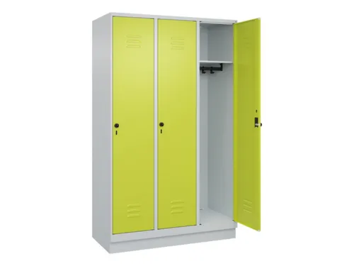locker,HxBxD 1950x1200x500mm,3vak,vak B 400mm,draaigrendel,sokkel