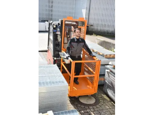 werkkooi,NL,draagverm. 300kg,HxBxD 2355x1300x1040mm