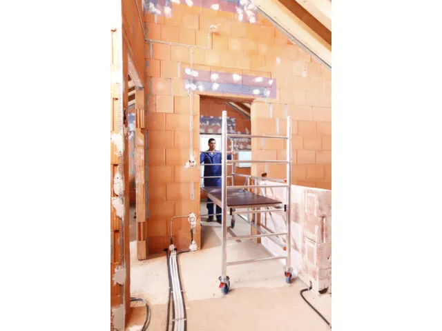 échafaudage pliable,H de travail 2,9m,échafaudage H 1,8m