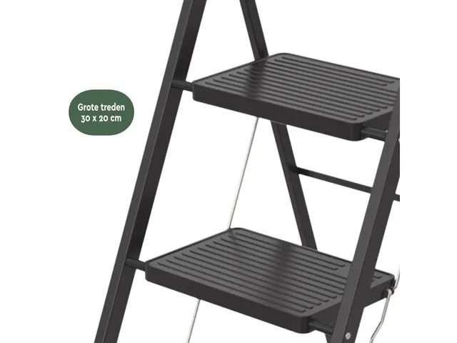 Escabeau aluminium 3 marches SL300 noir