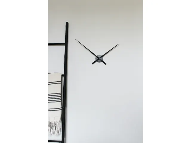 Wandklok NeXtime dia. 70cm zwart 'Hands'