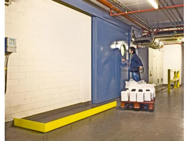 Geleideblok 150x 800x 100mm Wanddikte 6mm Om Vast Te Schroeven