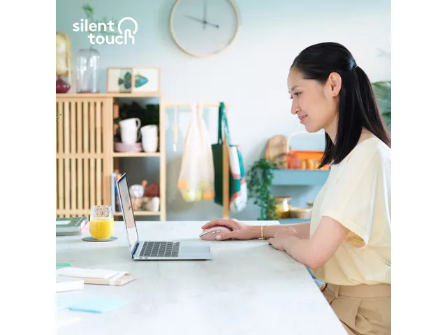 Logitech Signature M650 Muis Maat L Roze