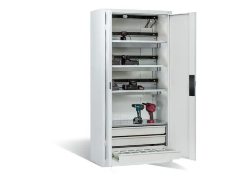acculaadkast 1950x930x500mm 15stekkerdozen 230V ventilator fr. RAL7035