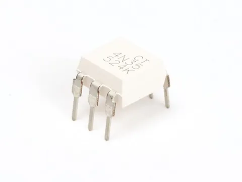 Opto-Isolator Met Transistoruitgang Vdc=3550V / CTR=>100