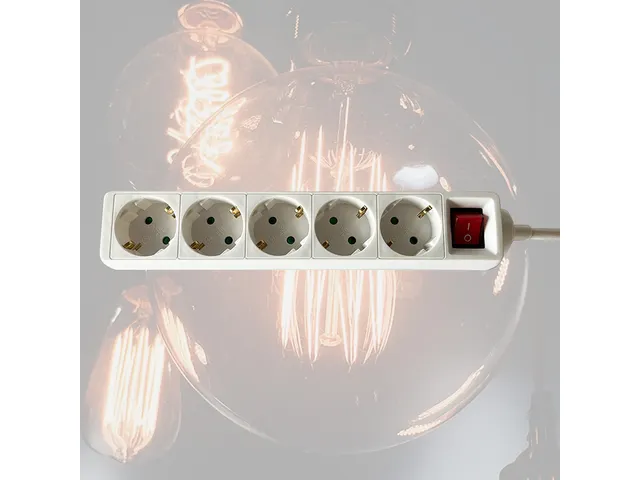 Stekkerdoos BRASQ 5 voudig 3 meter wit