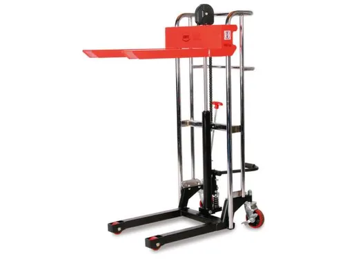lifter,draagverm. 400kg,platform LxB 650x576mm,heffing H 1510mm