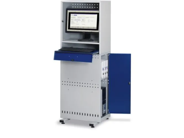 Computerkast 1650x 600x 570mm Uittreklade Voor Toetsenbord Monitorvak