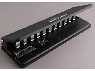 Perforator Zwart - 7
