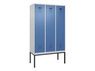 locker,HxBxD 2120x1200x500mm,3vak,vak B 400mm,cil.-slot,voetonderstel - 2