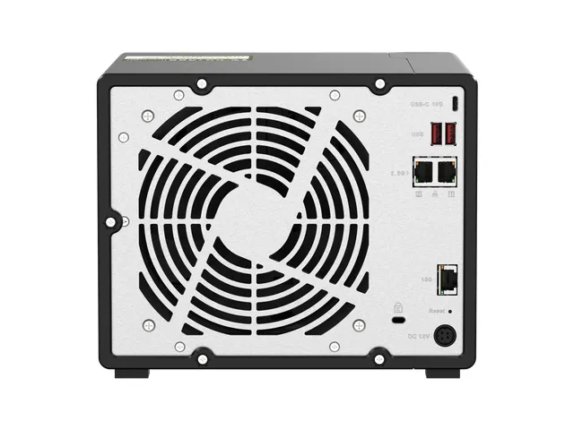 5 x 3.5 inch, 4 x 2.5 inch, AMD Ryzen Embedded V1500B, 8 GB SO-DIMM DD