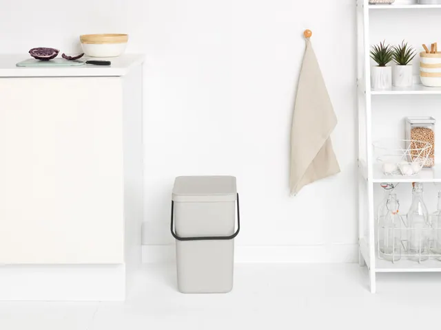 Afvalemmer Sort & Go 25 Liter Lichtgrijs