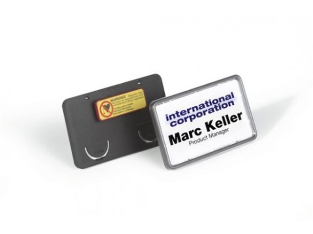 Badge 8129 Clip Card Met Magneet 40x75mm Zwart | BadgeWinkel.be
