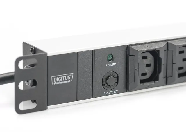 Digitus Alu Iec C13 Oulet Strip