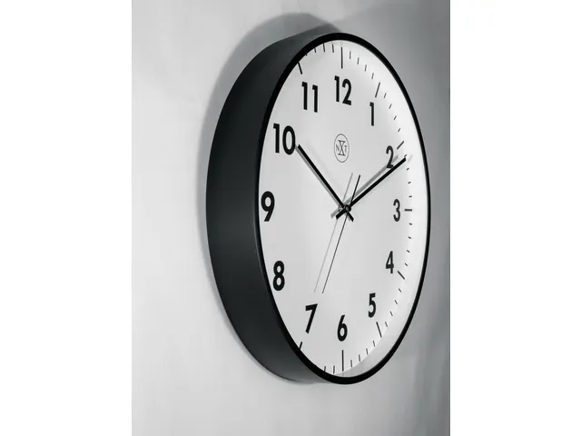 wandklok NXT STIL UURWERK 40cm kunststof wit zwarte cijfers