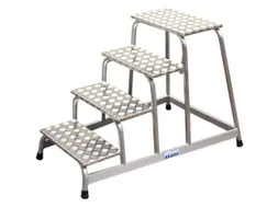 Montagetrap Aluminium H 0 8M 4Treden Incl. Platform Treden Traanplaat