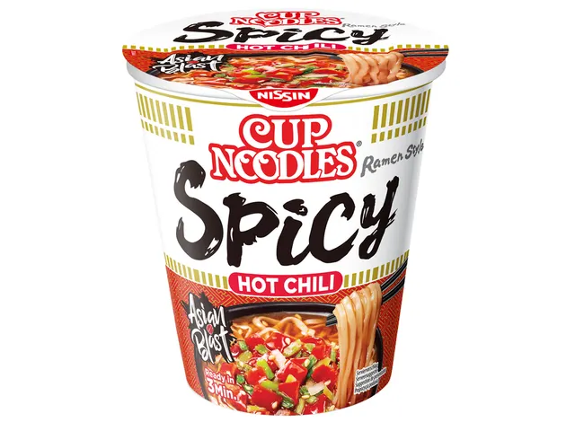 Noodles Nissin hot chili spicy cup