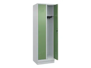 locker,HxBxD 1950x600x500mm,2vak,vak B 300mm,cil.-slot,sokkel - 2