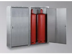 gasflessenkast,v. 4x33kg fles,HxBxD 1435x1720x400mm,m. dak