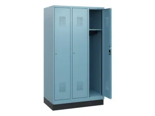 schoollocker,HxBxD 1630x900x500mm,3vak,vak B 300mm,cil.-slot,sokkel - 1