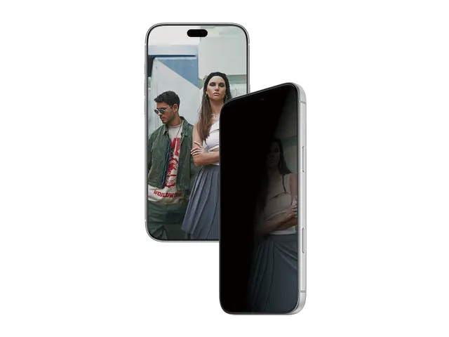 PanzerGlass SAFE. by Privacy Screen Protector iPhone 2026 Pro Max |