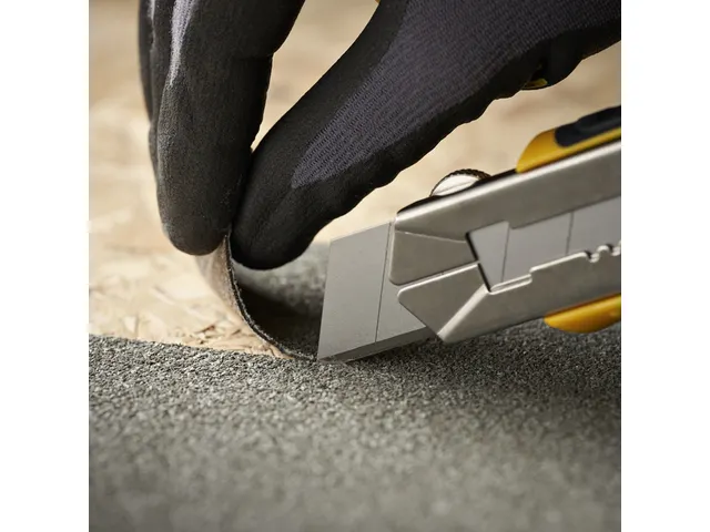 Afbreekmesjes Stanley 25mm 10 stuks