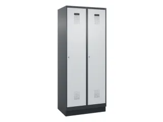 locker,HxBxD 1950x800x500mm,2vak,vak B 400mm,cil.-slot,sokkel - 3