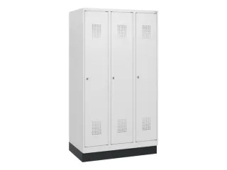 schoollocker,HxBxD 1630x900x500mm,3vak,vak B 300mm,cil.-slot,sokkel - 2