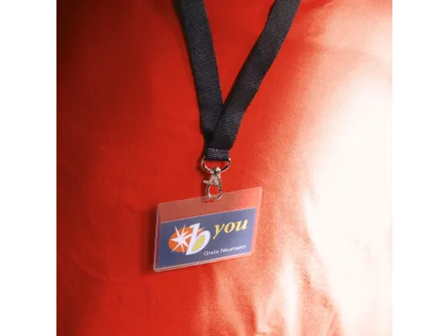 Badge Durable 8600 + Textielband 60x90mm Zwart