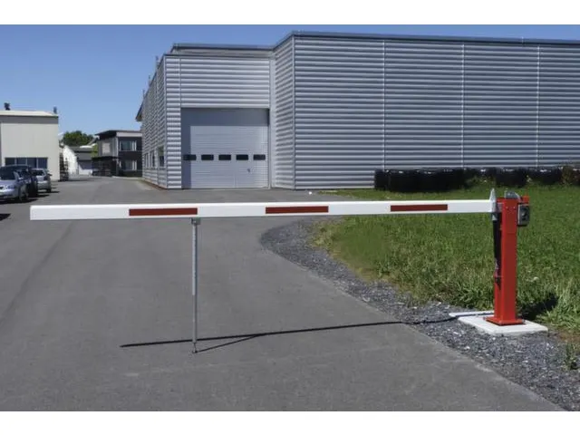 Slagboom Met Gasdrukveer Breedte 4M Met Pendelsteun Verzinkt Wit/rood