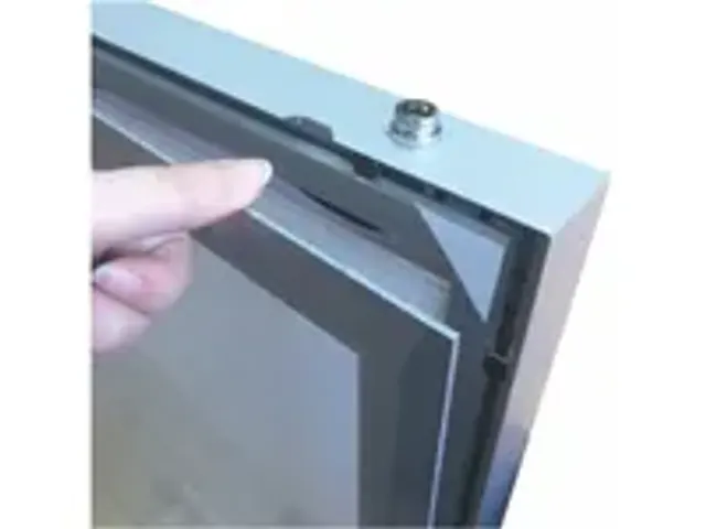 OUTLET Posterlijst LED Europel met magneet lijst A1