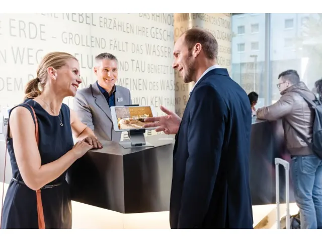 Durable Tablethouder Zilver