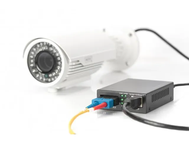 Gigabit PoE Media Converter RJ45/SC MM PSE 30W SC-connector tot 0,5 km