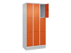 lockerkast,HxBxD 1950x900x500mm,3x3vakken,vak B 300mm,cil.-slot,sokkel