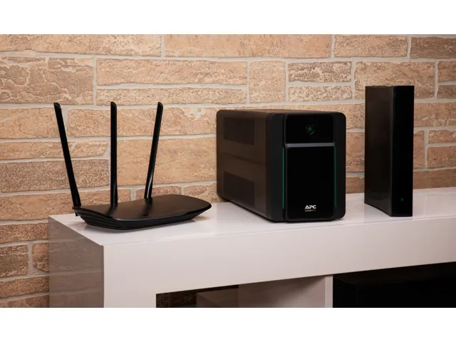BackUPS BX - onduleur line-interactive - 2200VA, 230V - prises IEC