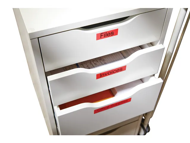 Labeltape Dymo 45807 D1 720870 19mmx7m zwart op rood