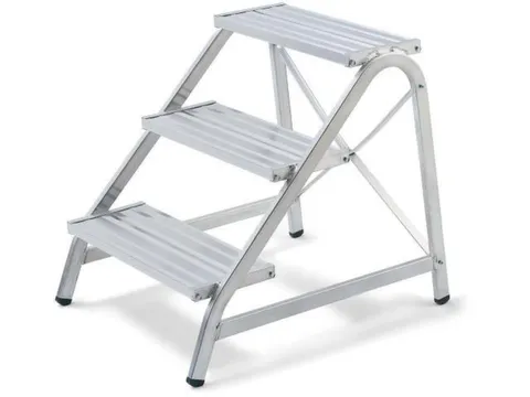 trap,bordes H 700mm,3trede(n),aluminium
