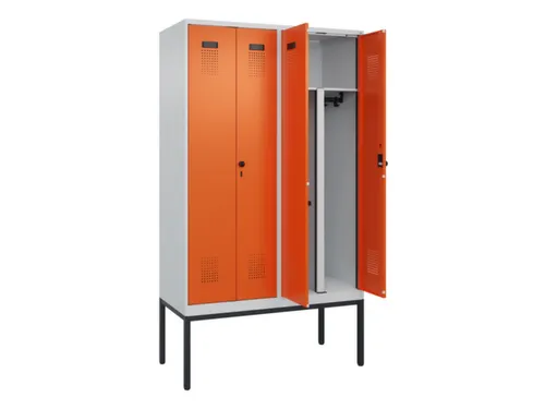 PBM-locker,HxBxD 2120x1200x500mm,4vak,vak B 300mm,draaigrendel